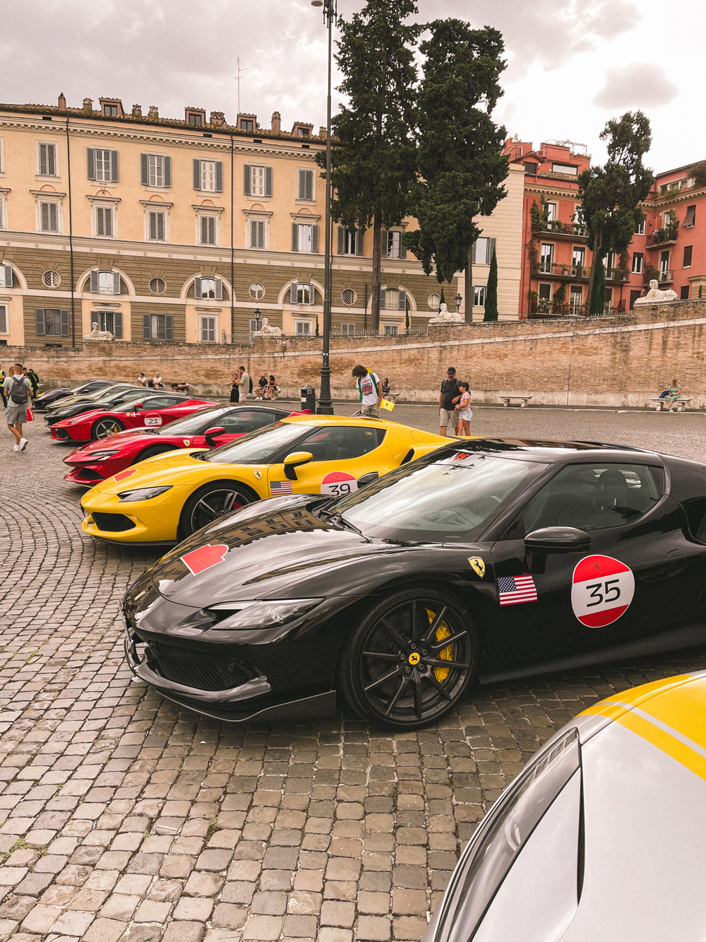 UNCONVENTIONAL ACTIVITY IN ROME | RENTING A FERRARI IN ROME